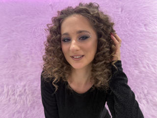 MichelleHotX69's Model Profile