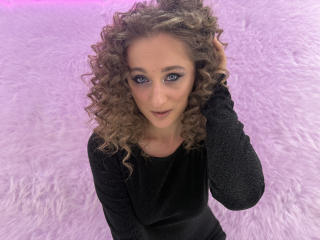 MichelleHotX69's Model Profile