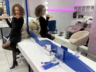 MichelleHotX69's Model Profile