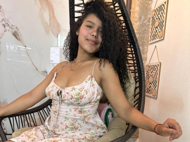 AriaVega - сексуальная веб-камера в реальном времени - 29410400