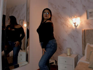 PaulaAnd's Model Profile