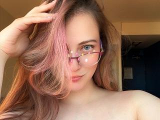 AmbeerWood's Model Profile