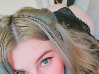 Akkanee's Model Profile