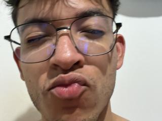 MiloJhones's Model Profile