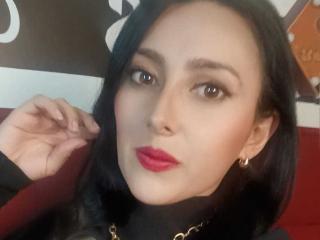 ScarlettSwitch's Model Profile