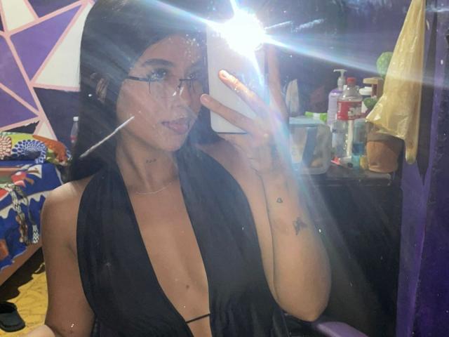 BarelyLegel - Live sex cam - 29413289