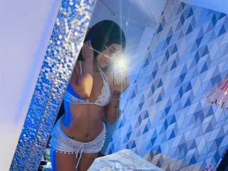 Voir la fiche détaillée de BarelyLegel