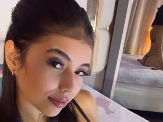 Voir la fiche détaillée de BarelyLegel