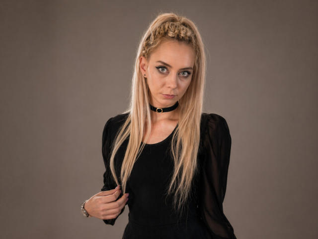 BlondIce - Live porn &amp; sex cam - 29414375