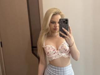 Voir la fiche détaillée de AviciAura