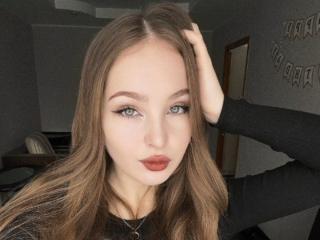 Ver la ficha detallada de AileneArimas