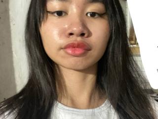 Ver la ficha detallada de CarinaUy