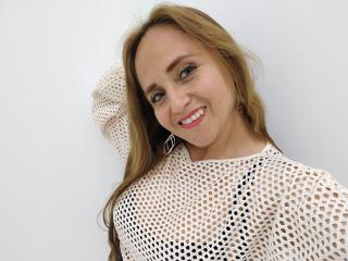 Voir la fiche détaillée de CamilaLux