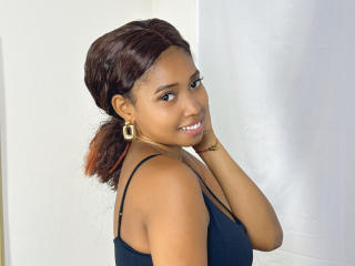 Voir la fiche détaillée de PapillonRougee