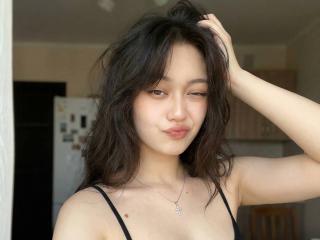 Voir la fiche détaillée de AlidaKarma