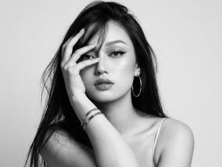 Ver la ficha detallada de AlidaKarma