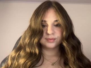 Voir la fiche détaillée de ZoeBaker69