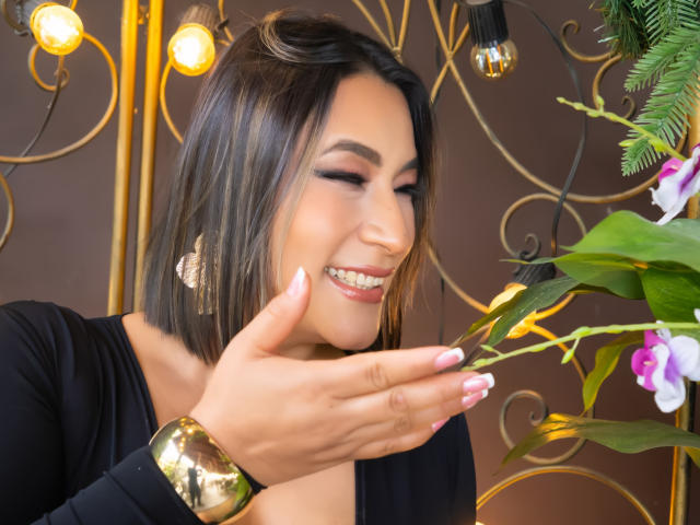 EmaFoxy - Camera khiêu dâm &amp; quyến rũ trực tiếp - 29422844