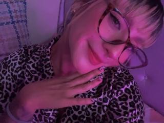 Ver la ficha detallada de EmilyRobertts