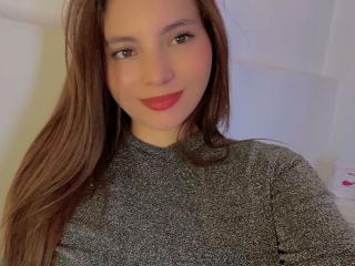 Ver la ficha detallada de LinaFoxyHot