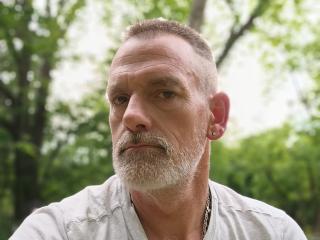 Voir la fiche détaillée de Bustotx