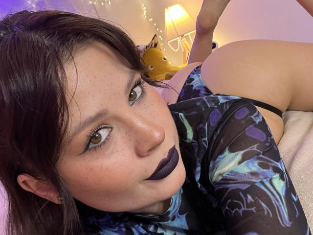 MedeaAllure - Sexe cam en vivo - 29425232