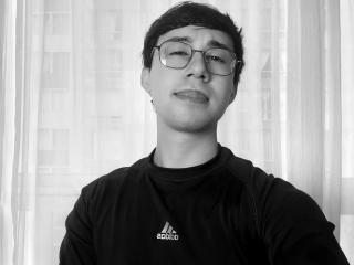 Ver la ficha detallada de OliverHot69