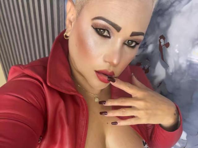 GianellaCox - Live porn &amp; sex cam - 29425979