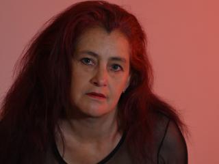 Ver la ficha detallada de HelenaHank