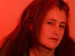 Voir la fiche détaillée de HelenaHank