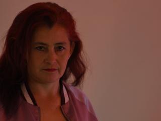 Ver la ficha detallada de HelenaHank