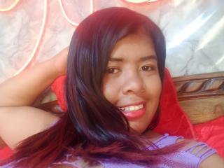 Voir la fiche détaillée de MariahSquirting69