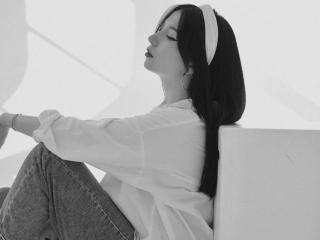 Voir la fiche détaillée de MertieDasinger