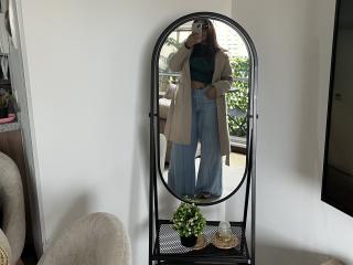 Ver la ficha detallada de GalaMalkova