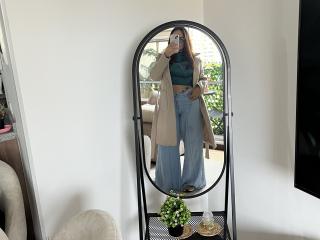 Voir la fiche détaillée de GalaMalkova