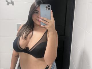 Voir la fiche détaillée de AlannaL