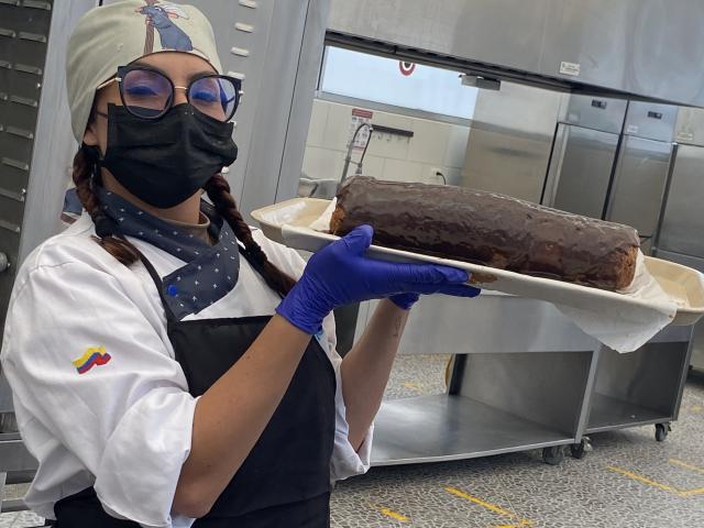 GalaMalkova - Live porn &amp; sex cam - 29429900