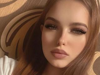 Voir la fiche détaillée de BryannaCrecelius