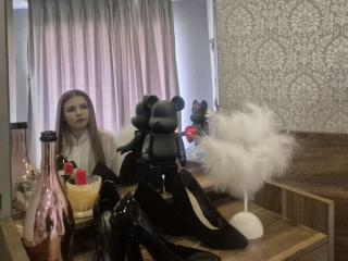 Voir la fiche détaillée de ZoieHurt