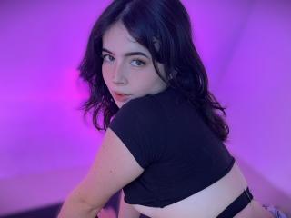 Voir la fiche détaillée de AliinaFontaine