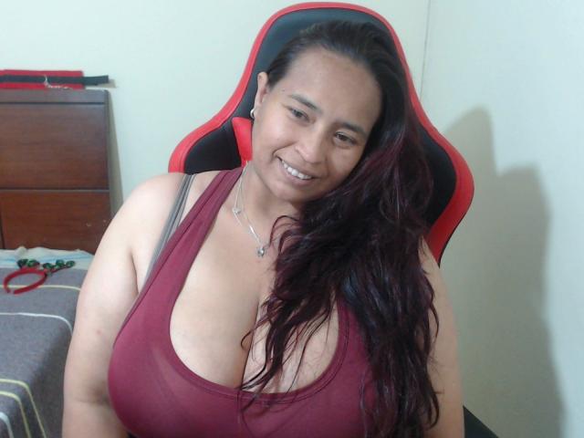 MariposaBigTits - Live sex cam - 29434316