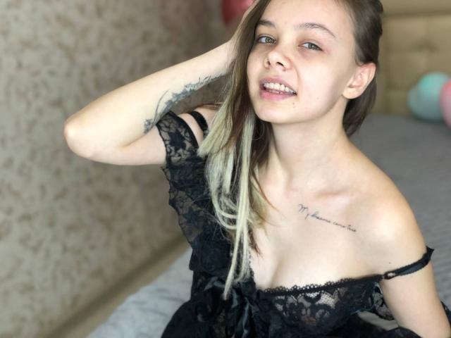 LoreanPop - Live porn &amp; sex cam - 29434349