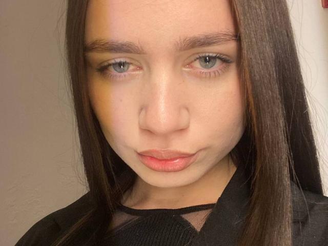 MelbaBehran - Live porn &amp; sex cam - 29436533