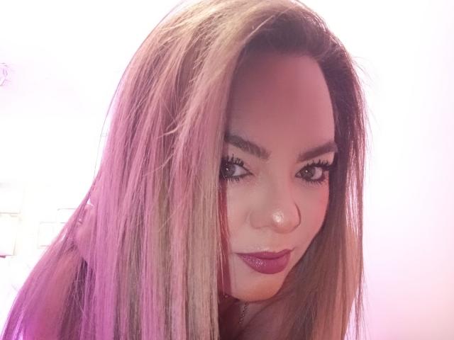 AvaMia - Live porn &amp; sex cam - 29438702