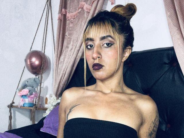 SophiaForeest - Live porn &amp; sex cam - 29439731