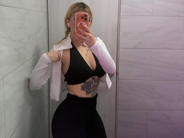 SammyViolet - Live porn &amp; sex cam - 29444267