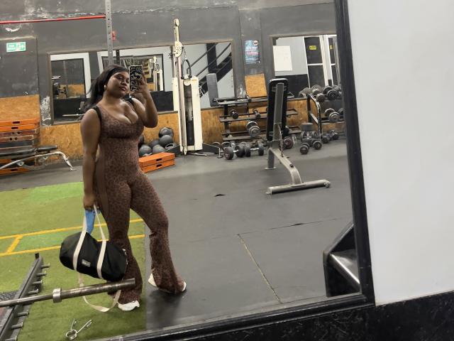 ScarlettHottiest - Live Sex Cam - 29453168