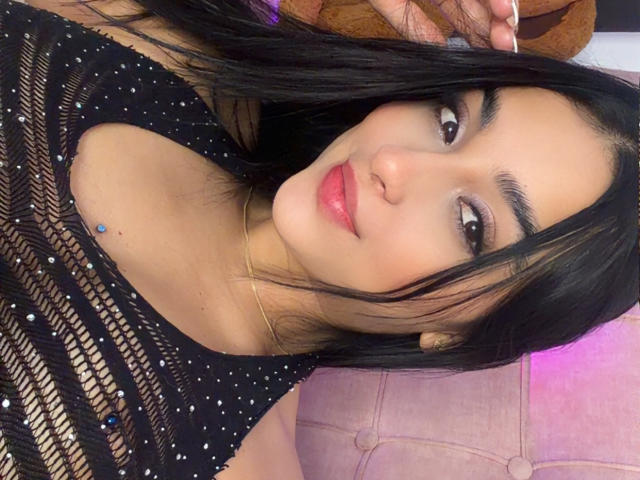 EmmaWaltter - Live Sex Cam - 29455103