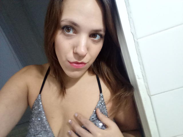 LunaFiorella - Live porn &amp; sex cam - 29455178