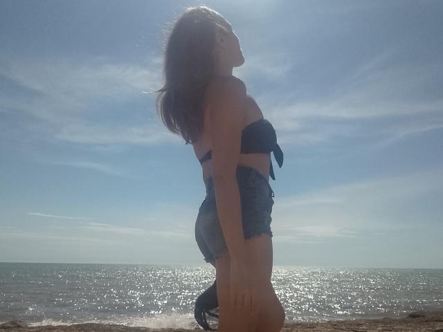 LunaFiorella - Live porn &amp; sex cam - 29455214